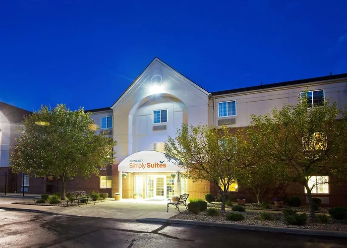 Sonesta Simply Suites Detroit Troy