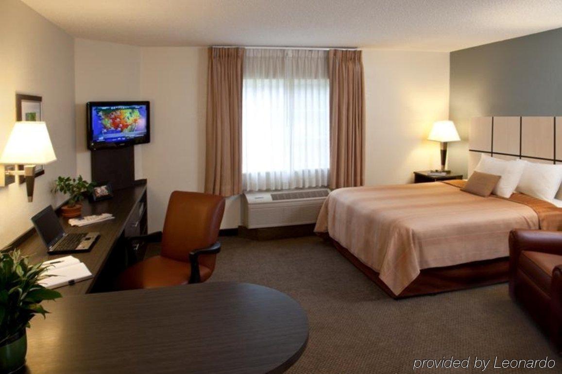 Hotel Sonesta Simply Detroit