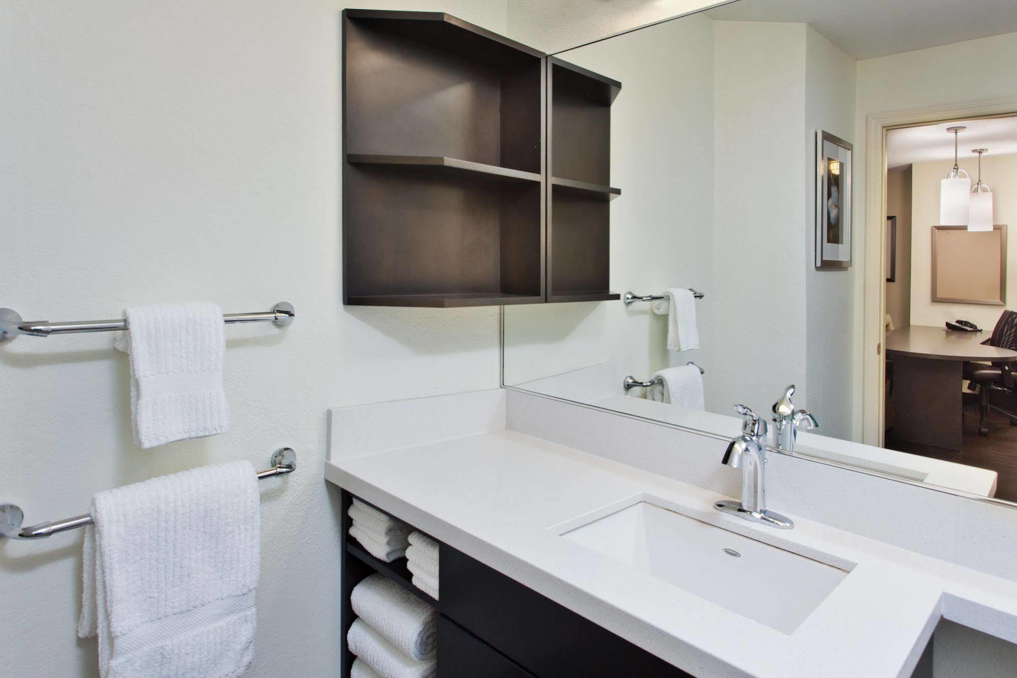 Sonesta Simply Detroit Troy