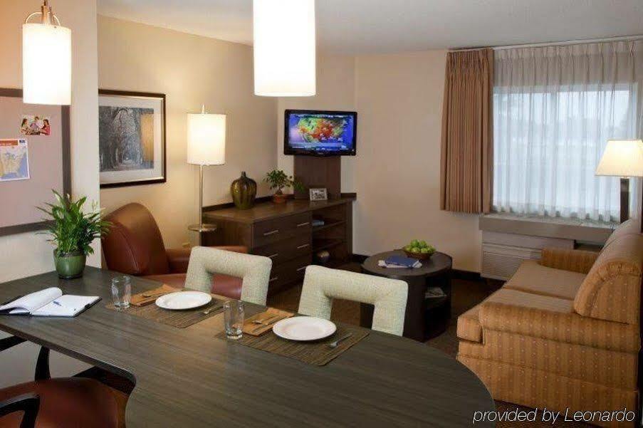 Hotel Sonesta Simply Detroit 3*